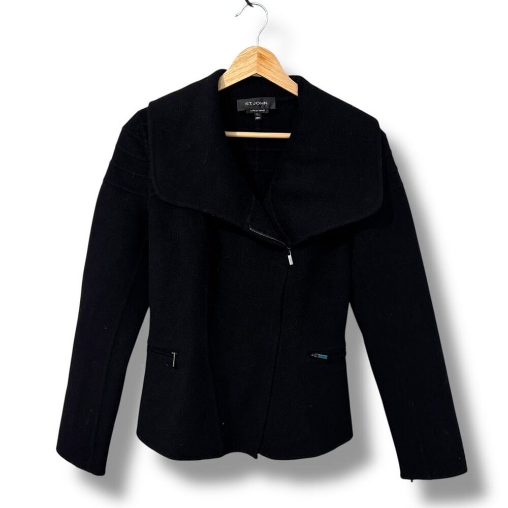 St. John Jacket Womens Size 2 Black Asymmetrical Zip Wide Draped Collar